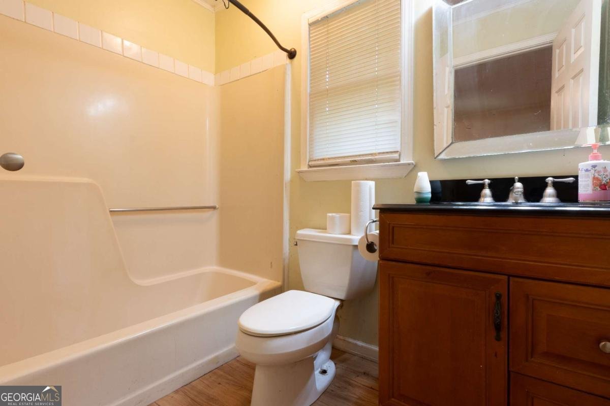 505 Tara Court Woodstock - Photo 8