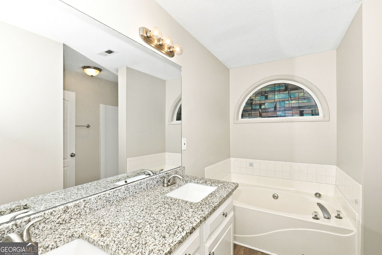 133 Crown Oaks Drive Stockbridge - Photo 10