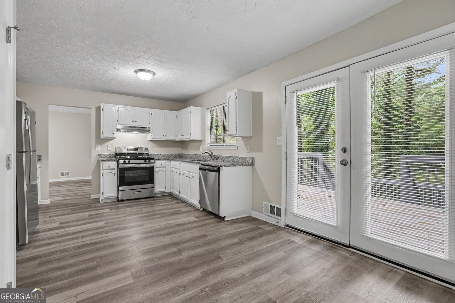 5322 Walker Road Stone Mountain - Photo 6