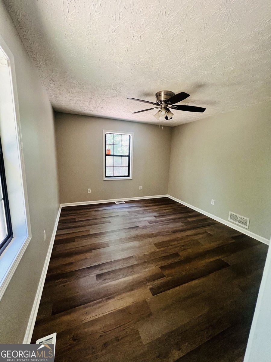 260 New Hope Drive McDonough - Photo 11