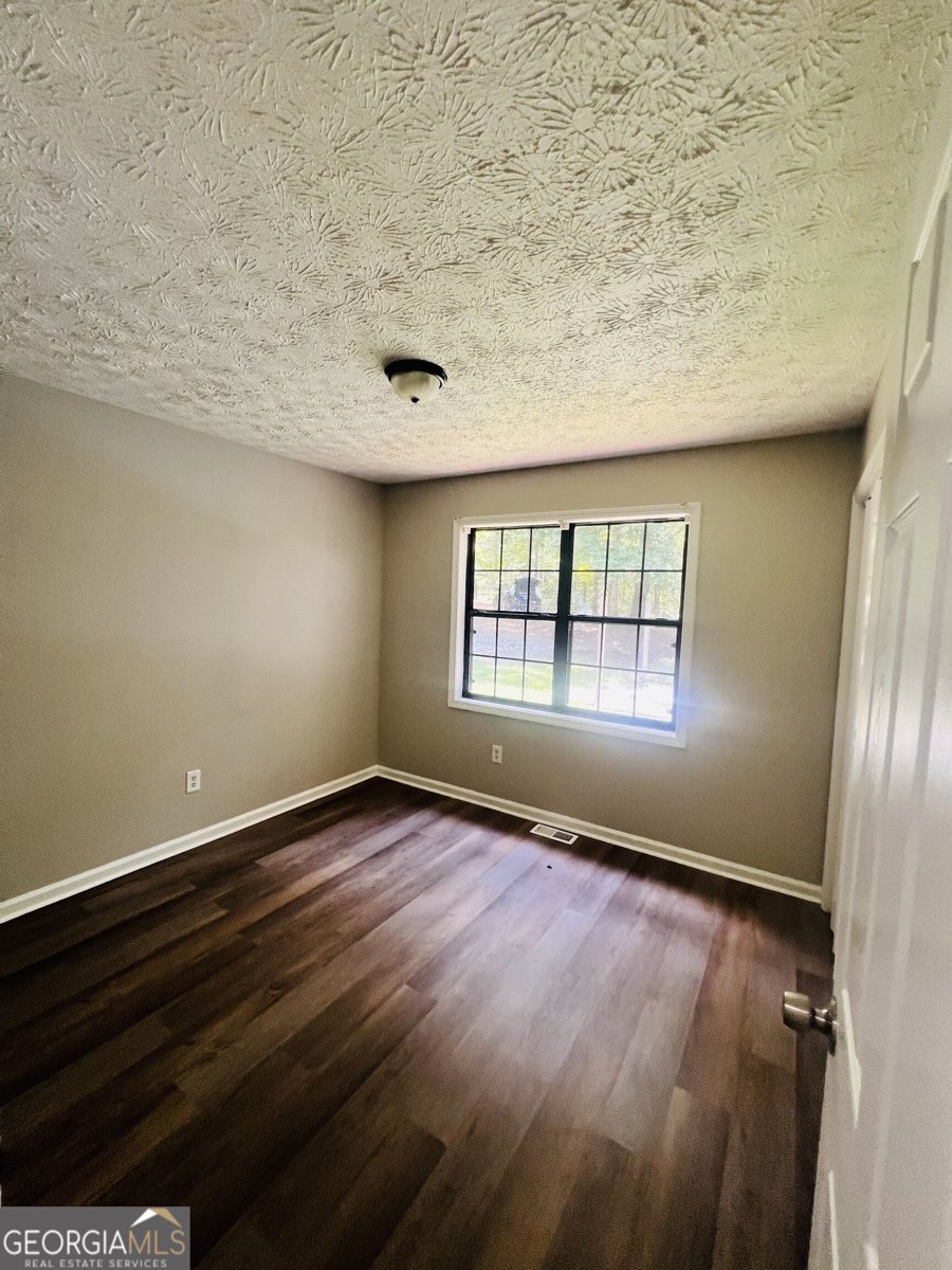 260 New Hope Drive McDonough - Photo 8