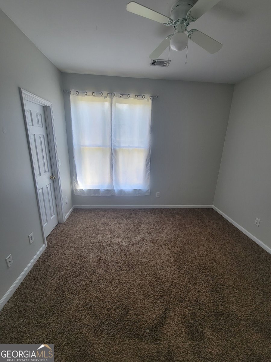 12208 Barney Court Fayetteville - Photo 12