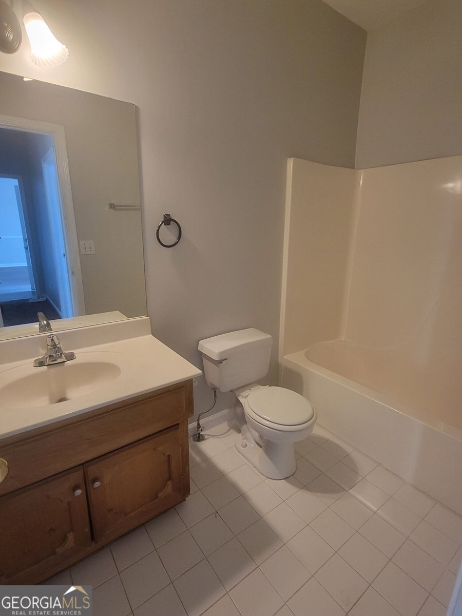 12208 Barney Court Fayetteville - Photo 14
