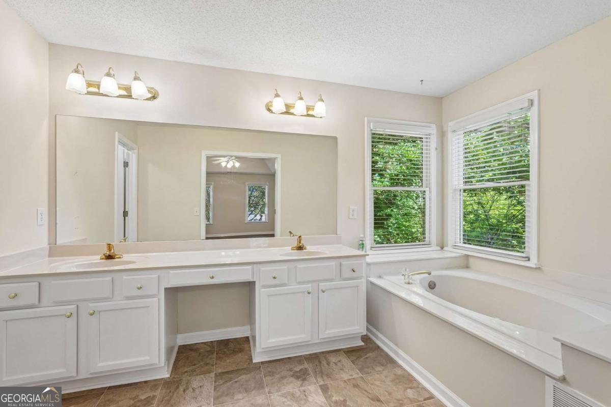 89 Creekside Drive Dallas - Photo 18