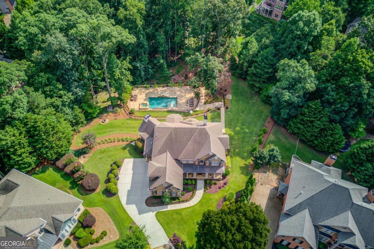 5318 Binghurst Court Suwanee - main photo