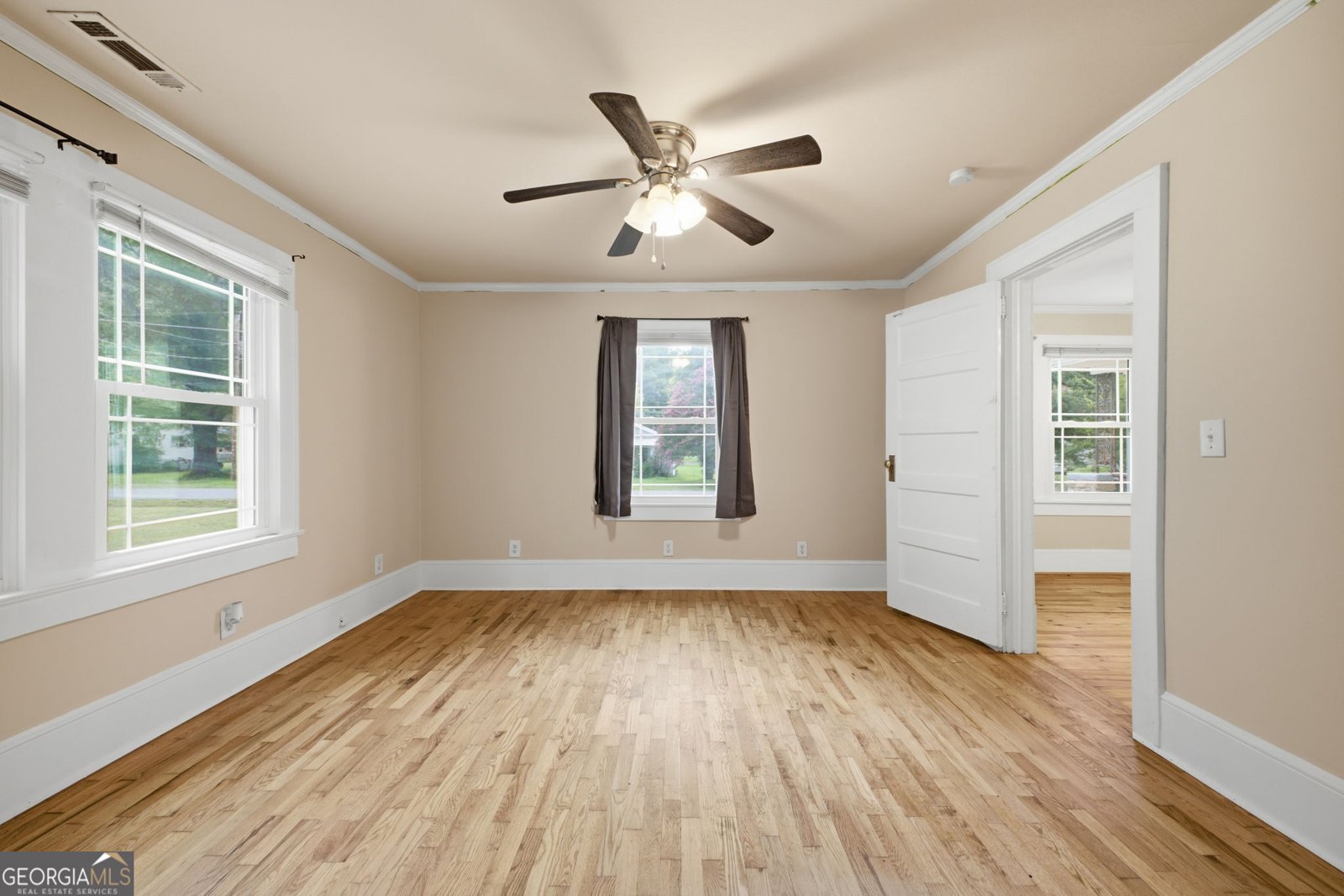 38 Nelson Street Silver Creek - Photo 18