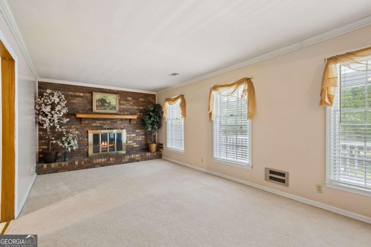 2761 Valleydale Drive Conyers - Photo 11