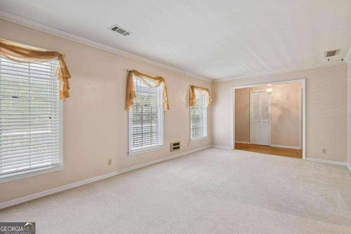 2761 Valleydale Drive Conyers - Photo 14