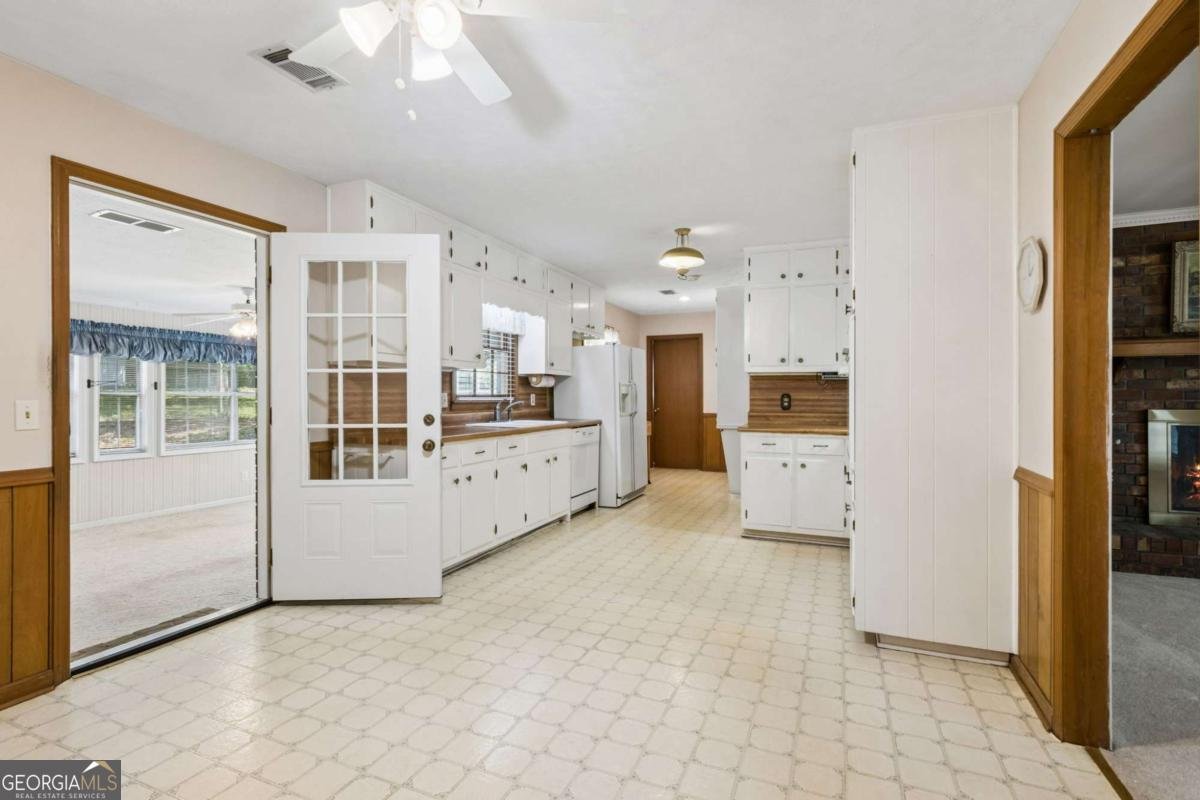 2761 Valleydale Drive Conyers - Photo 16