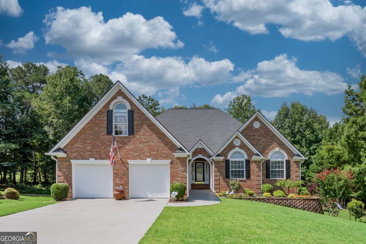 637 Glen Valley Way Dacula - main photo