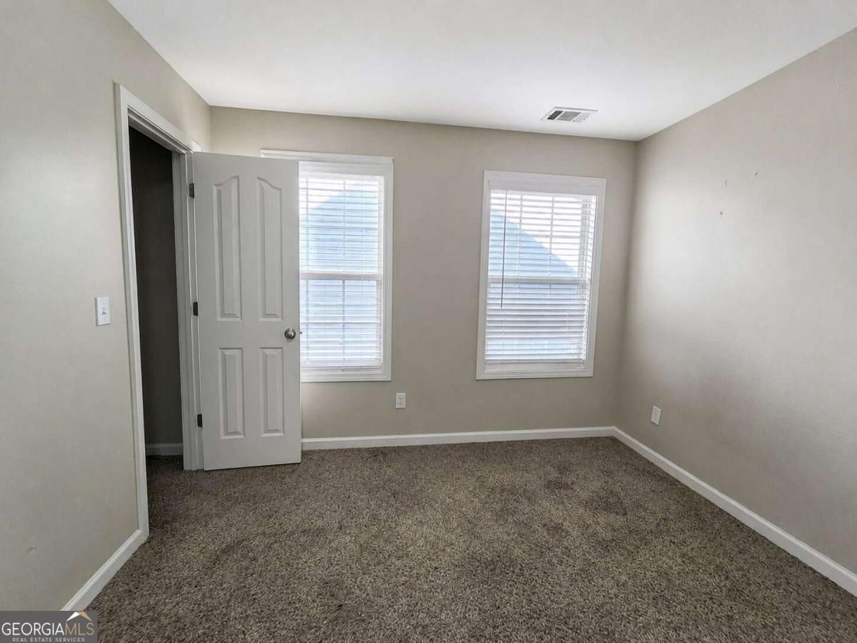 5871 Apple Grove Road Buford - Photo 18