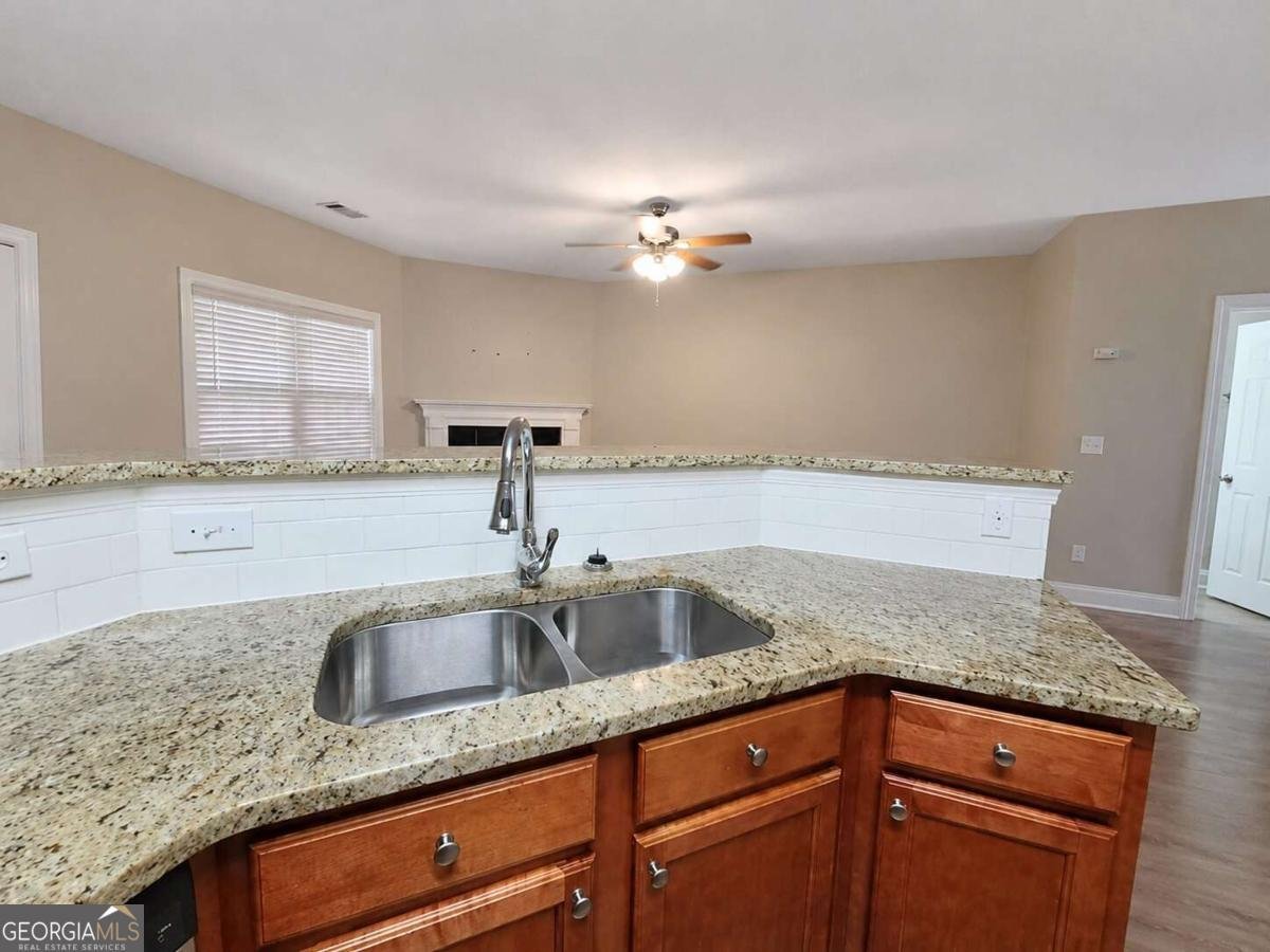 5871 Apple Grove Road Buford - Photo 8