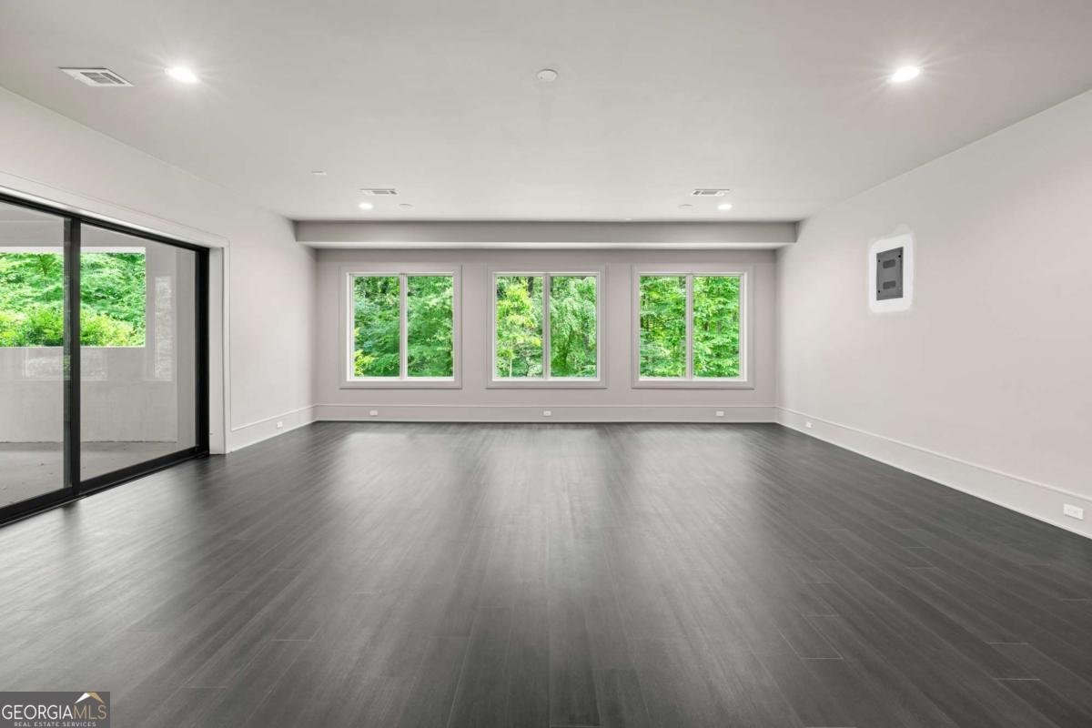 5211 Powers Ferry Road Sandy Springs - Photo 63