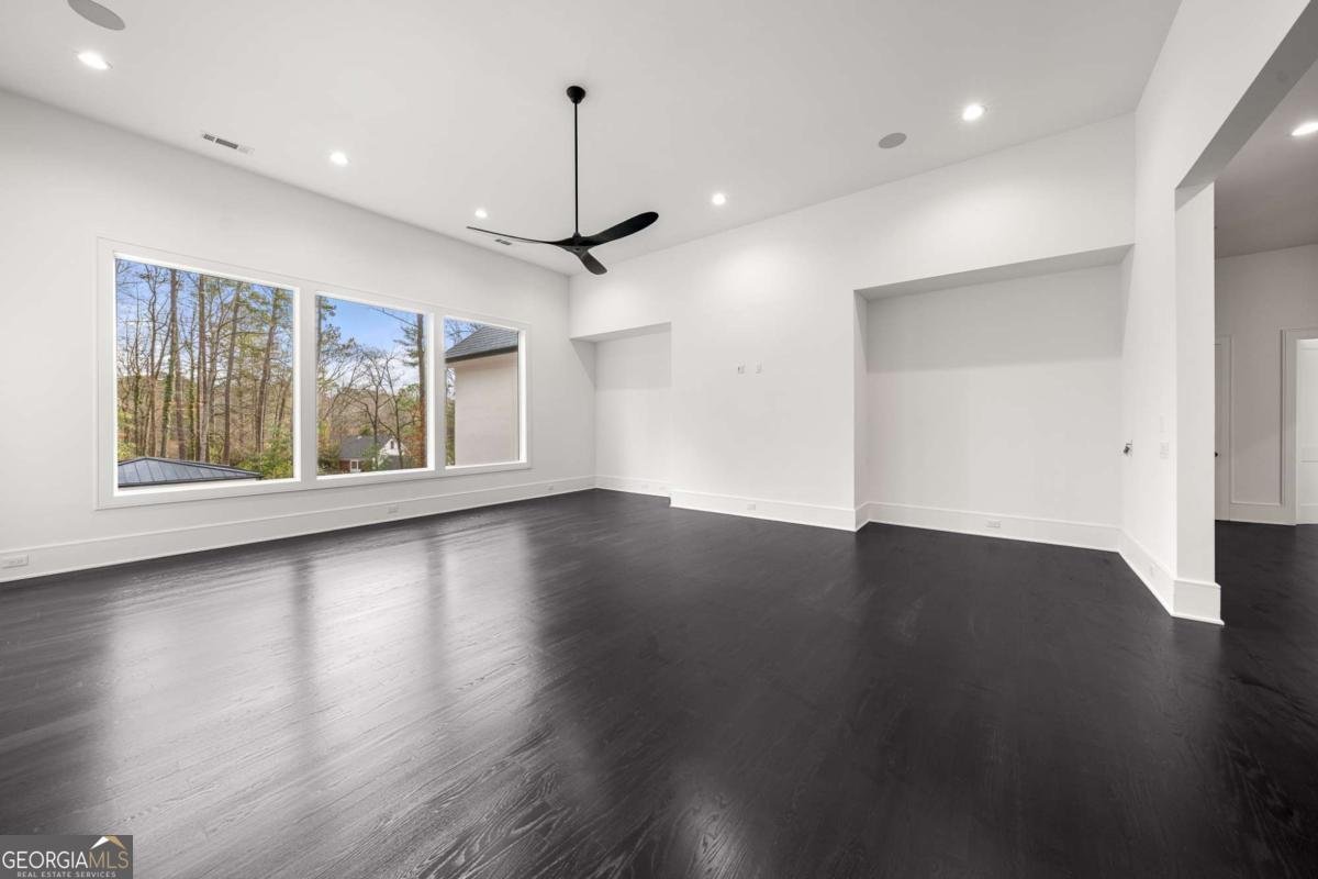 5211 Powers Ferry Road Sandy Springs - Photo 70