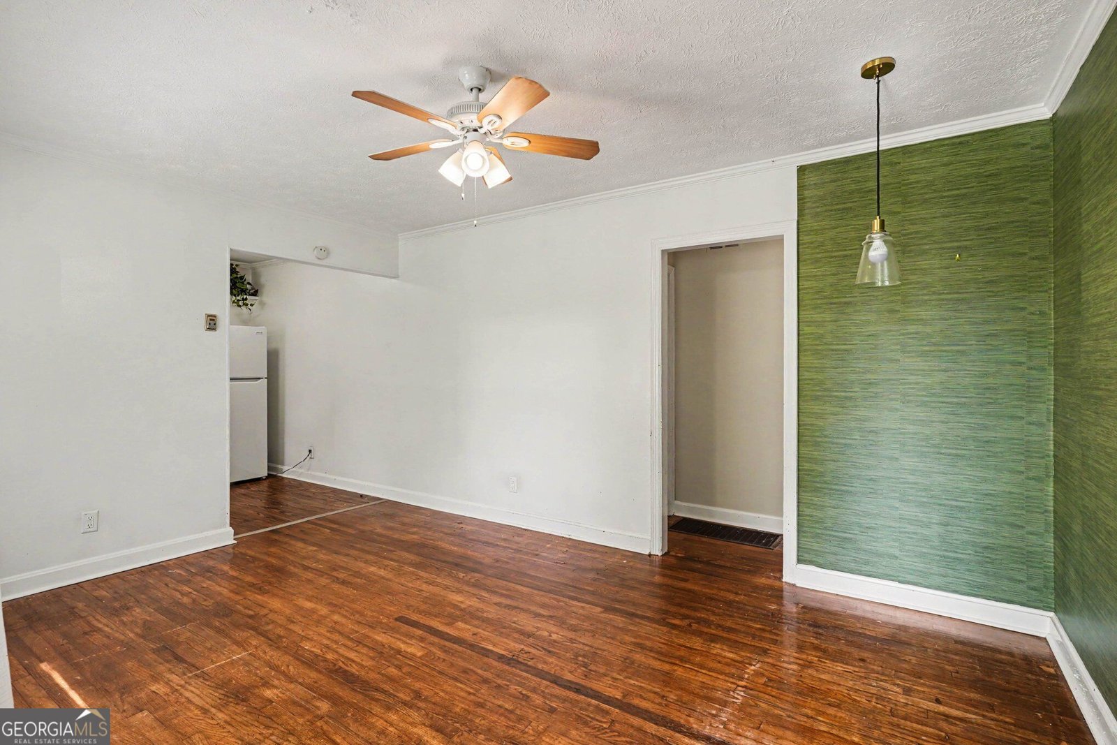 309 Cherokee Circle Griffin - Photo 10