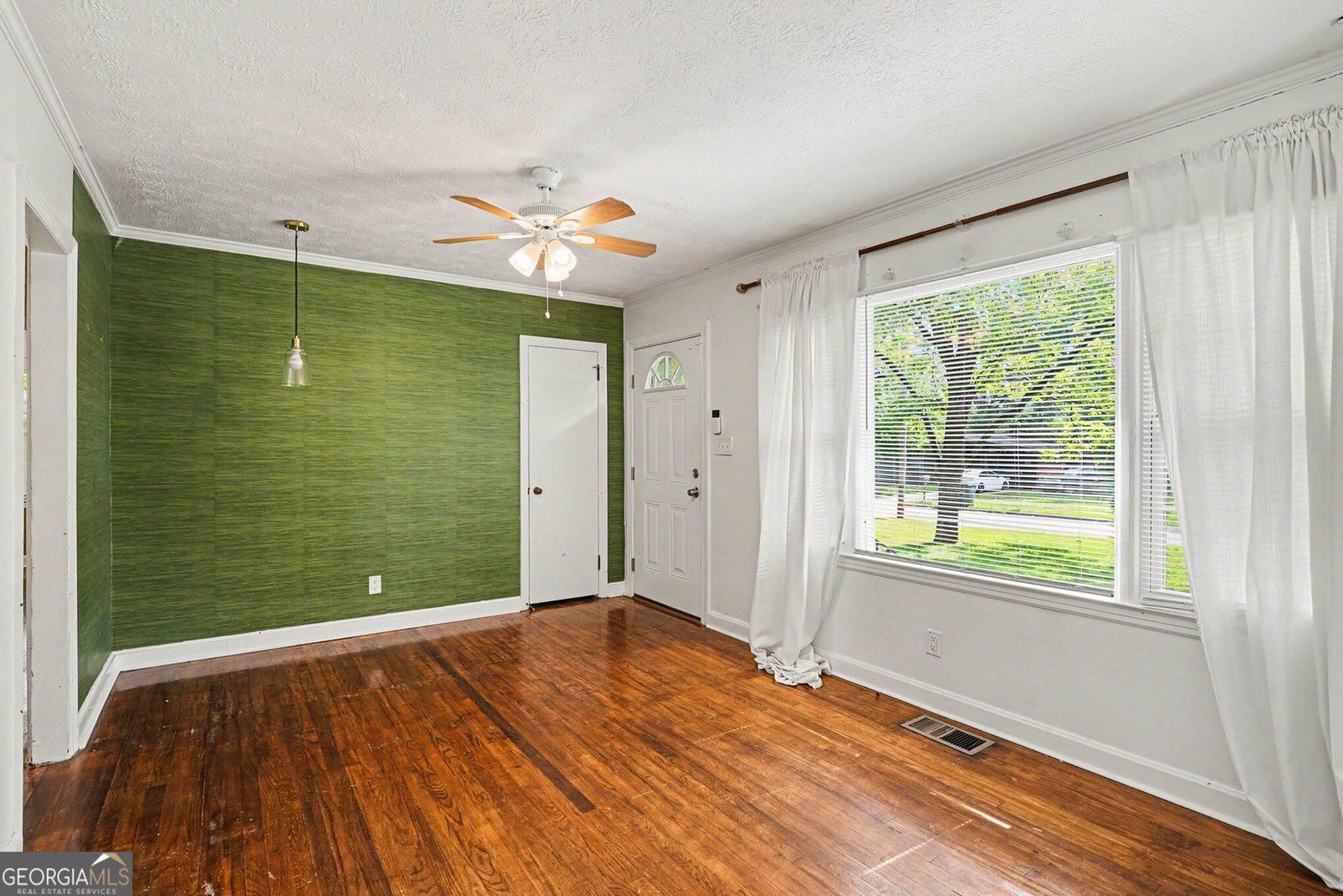 309 Cherokee Circle Griffin - Photo 12