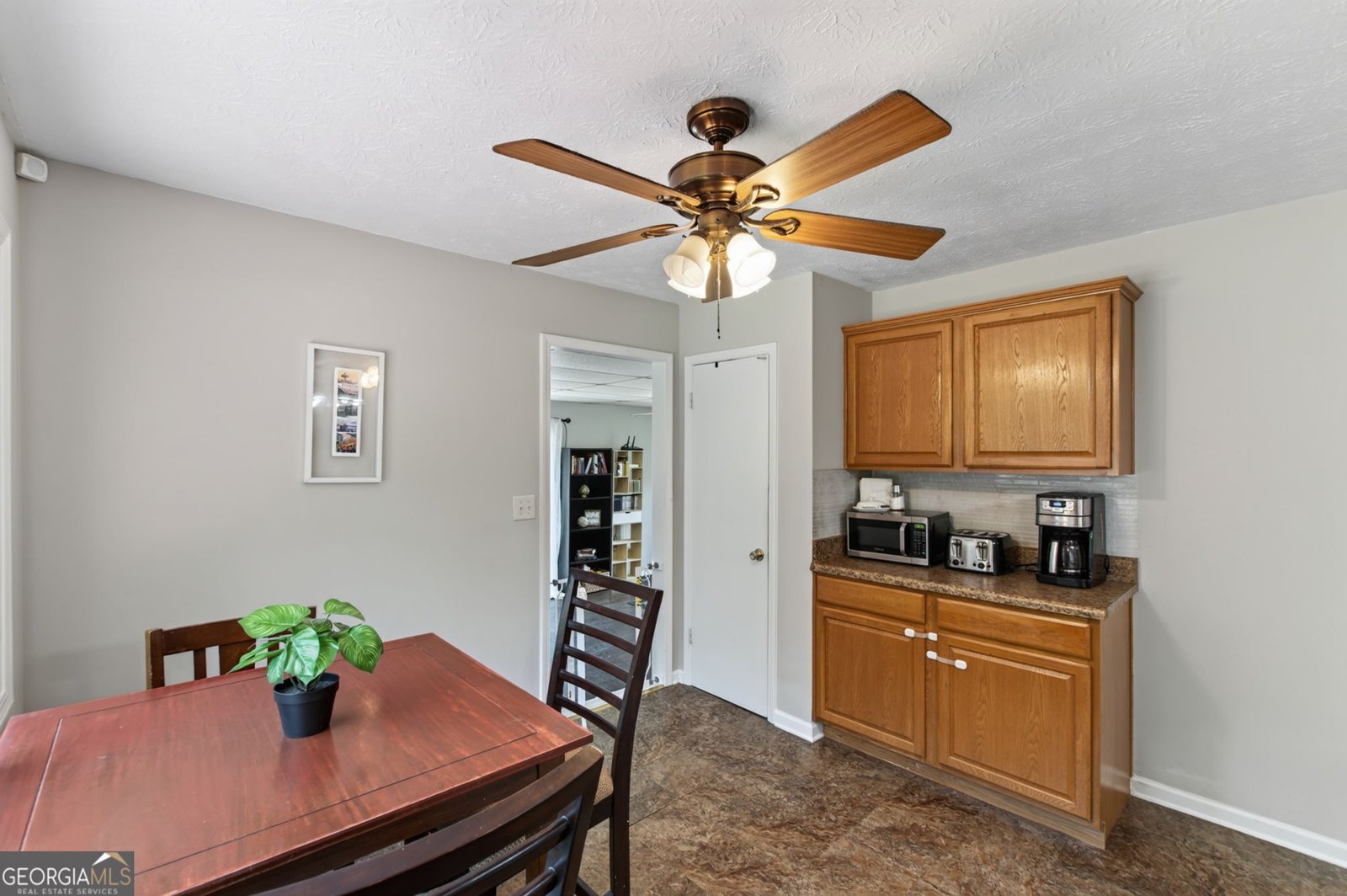 877 King Drive Conyers - Photo 14
