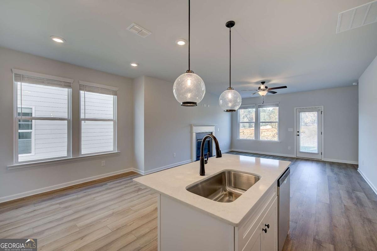 332 Bedford Trace Conyers - Photo 10