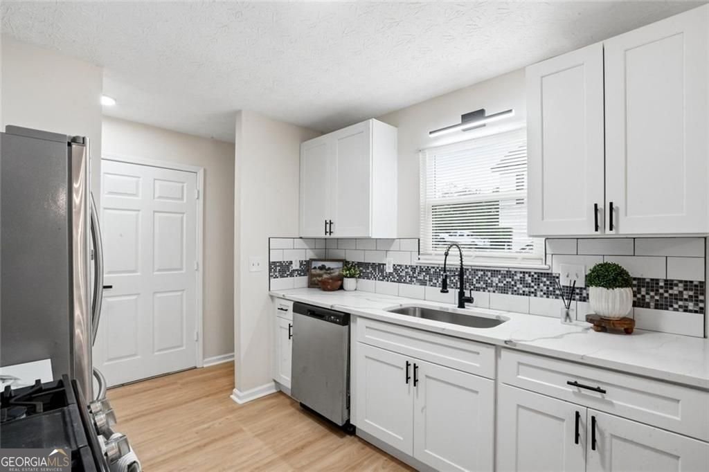 6839 Silver Maple Drive Rex - Photo 9