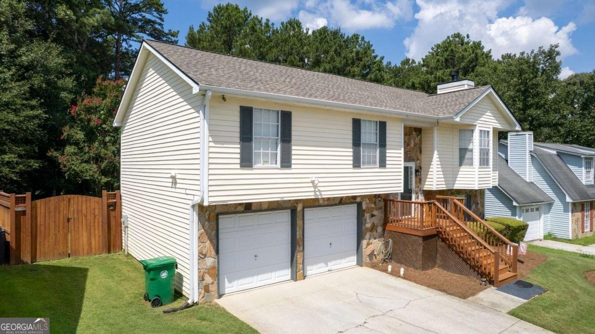 1046 Redan Trace Stone Mountain - main photo