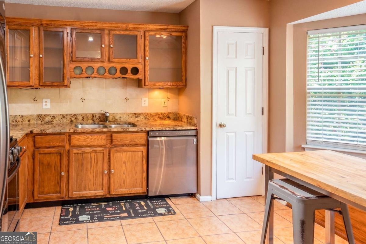 1046 Redan Trace Stone Mountain - Photo 12