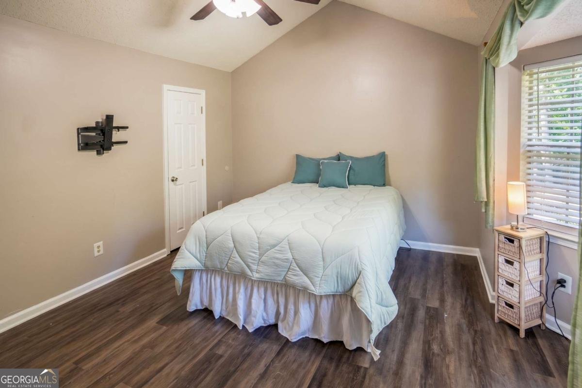 1046 Redan Trace Stone Mountain - Photo 22