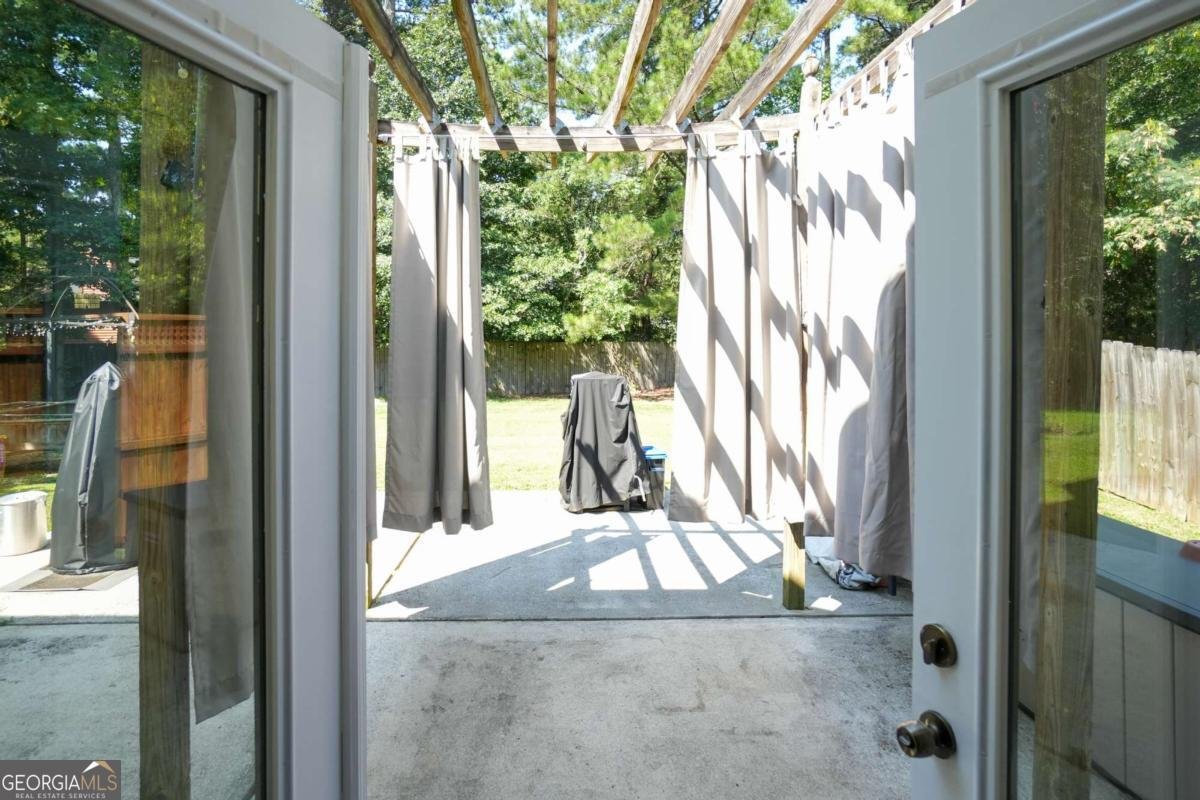 1046 Redan Trace Stone Mountain - Photo 35