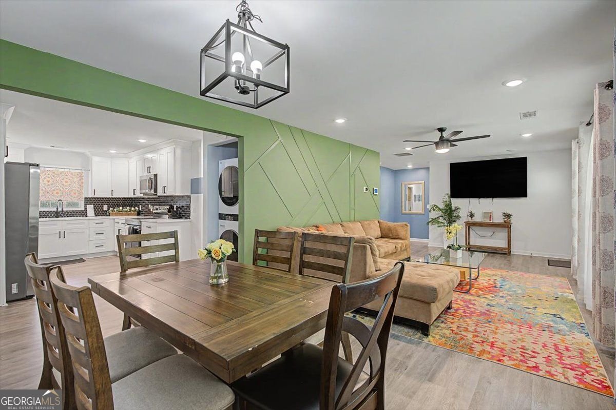 2074 Montrose Drive East Point - Photo 8