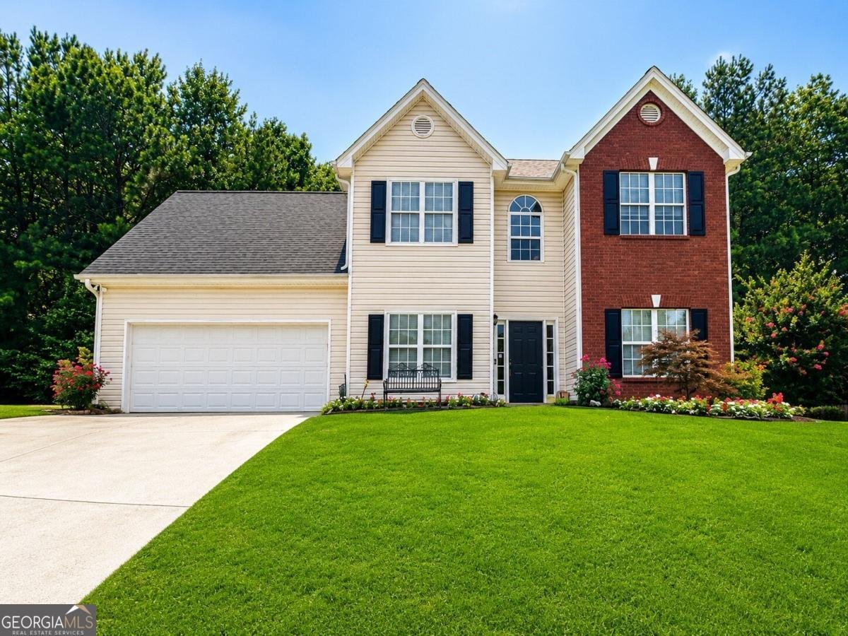 1586 Riesling Drive Dacula - main photo