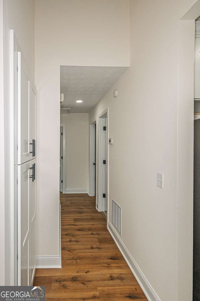 10175 Old Woodland Entry Johns Creek - Photo 16