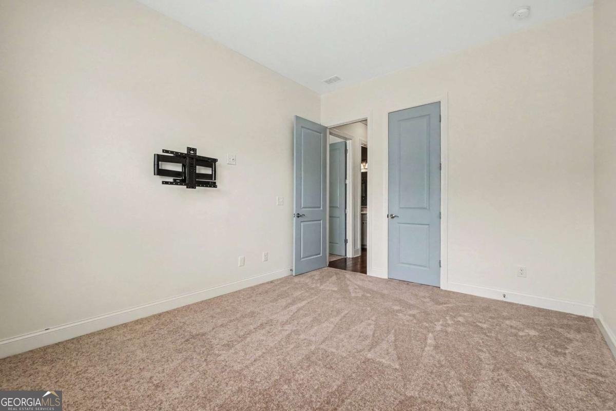 105 Sheridan Drive Woodstock - Photo 11