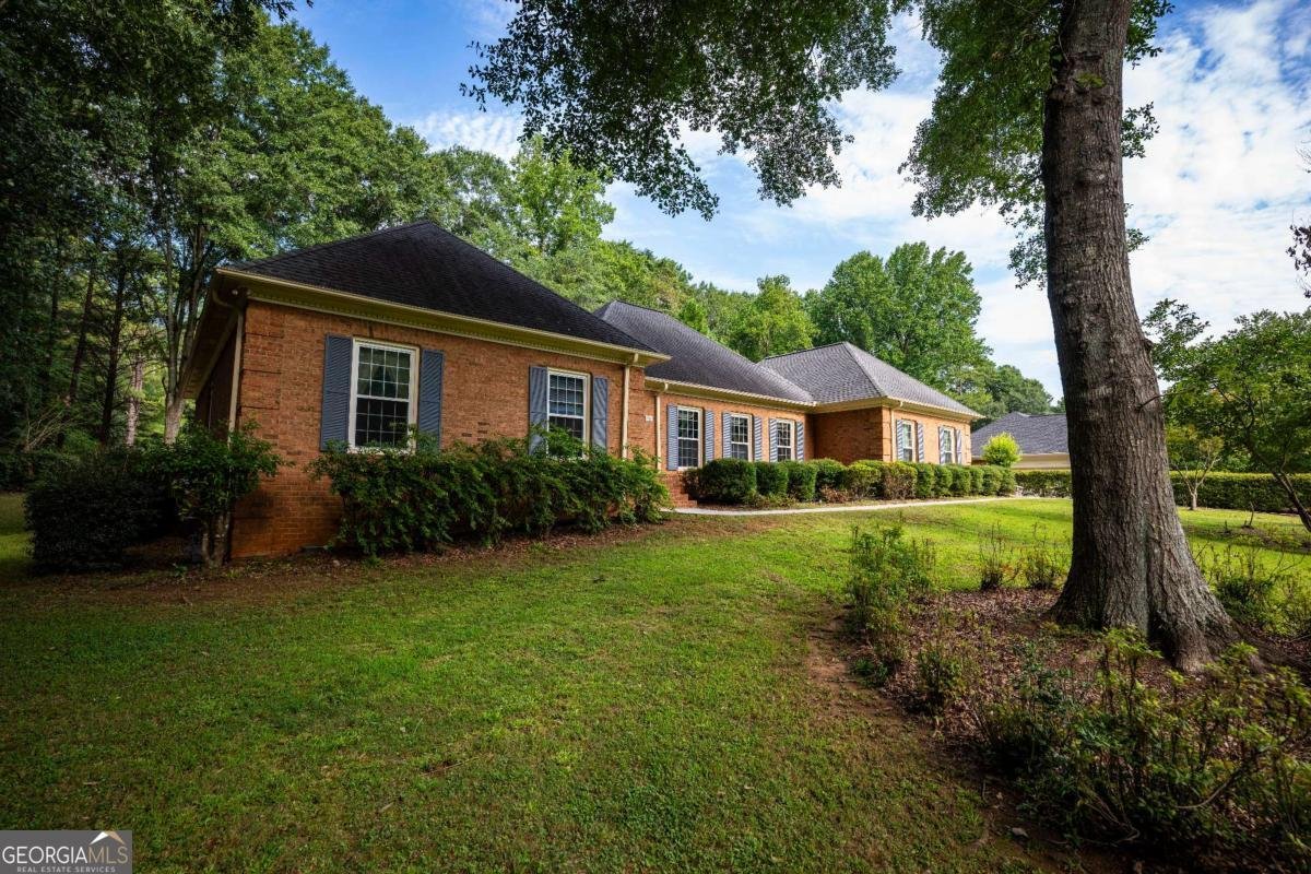 341 Chesterfield Road Bogart - Photo 10