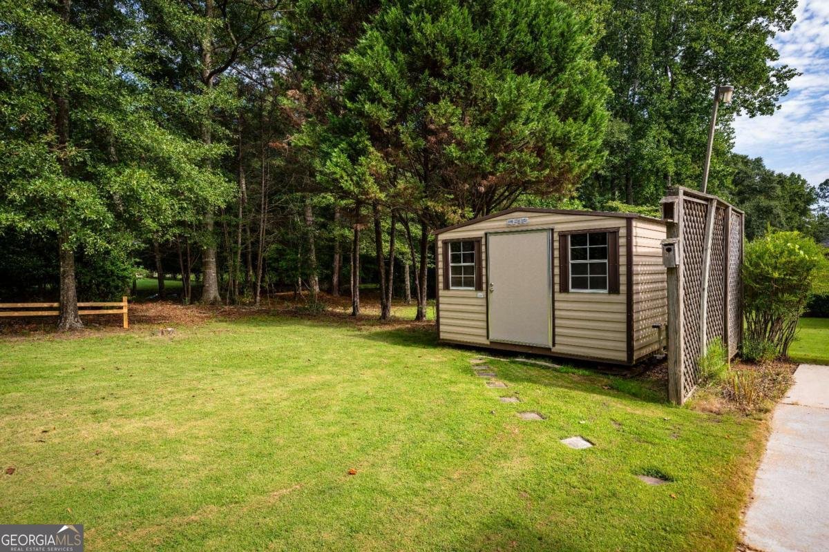 341 Chesterfield Road Bogart - Photo 16