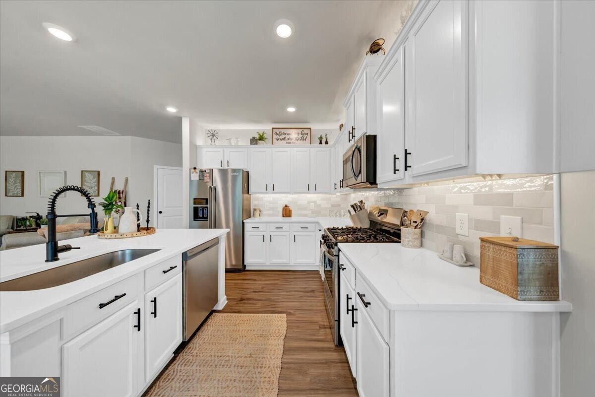 622 Edgemore Road Canton - Photo 7