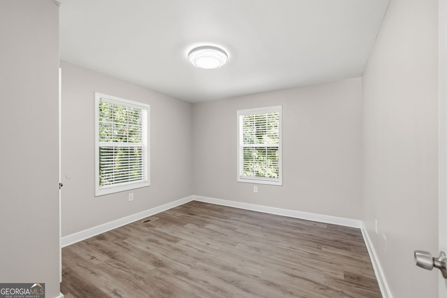 2818 Meadowview Drive Atlanta - Photo 11