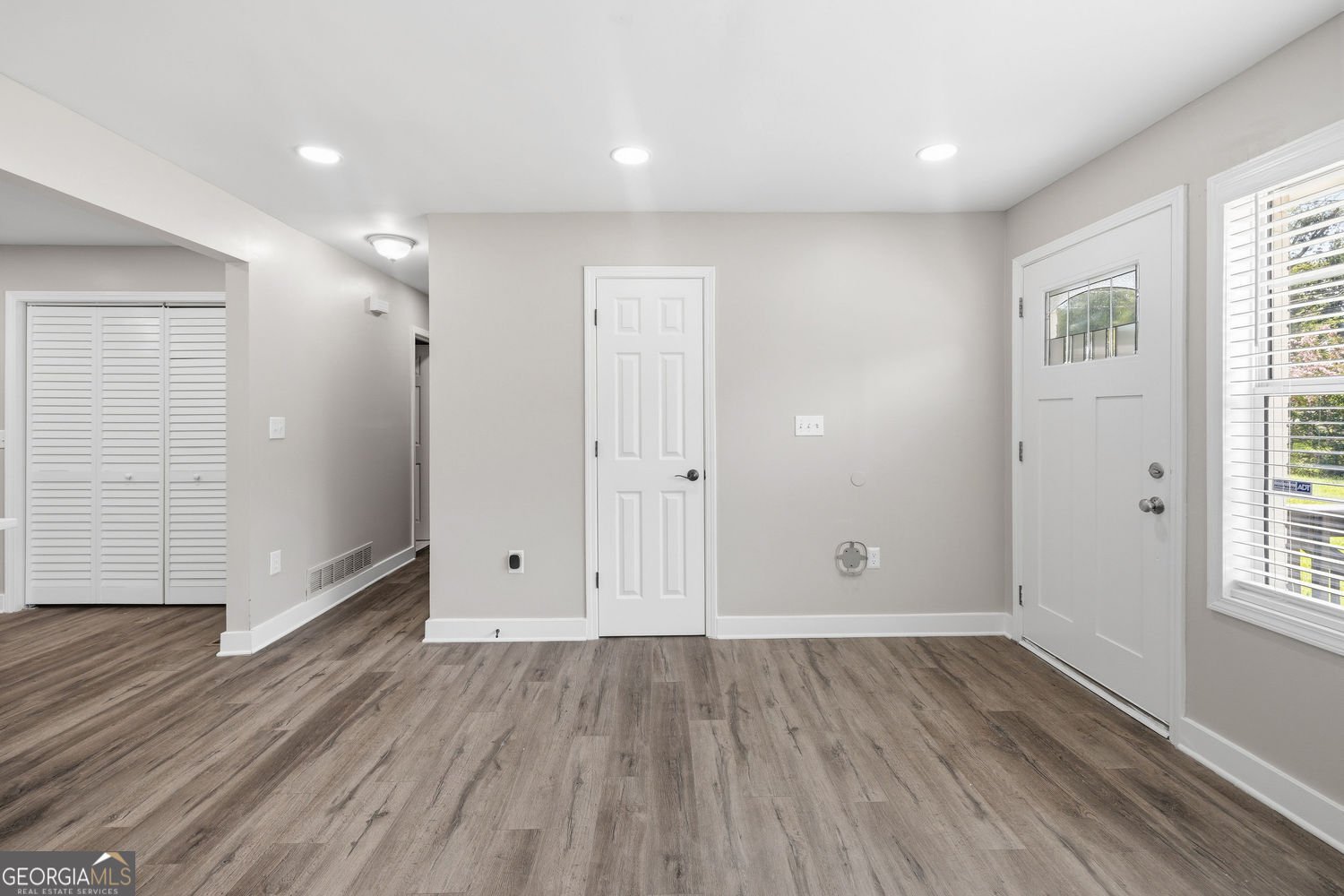 2818 Meadowview Drive Atlanta - Photo 7