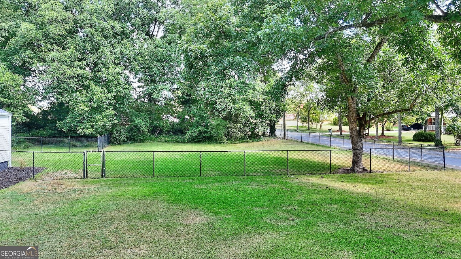 186 Forest Avenue Social Circle - Photo 7