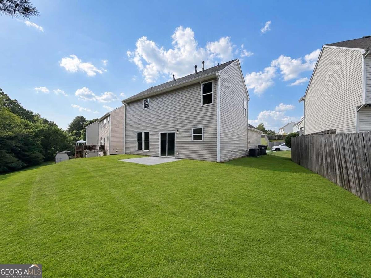 1705 Chinaberry Court Stockbridge - Photo 7