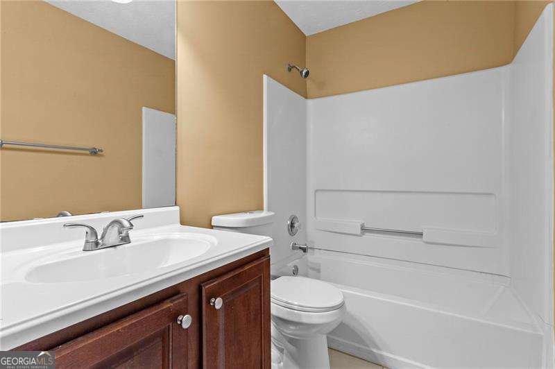163 Nicki Court Hampton - Photo 18