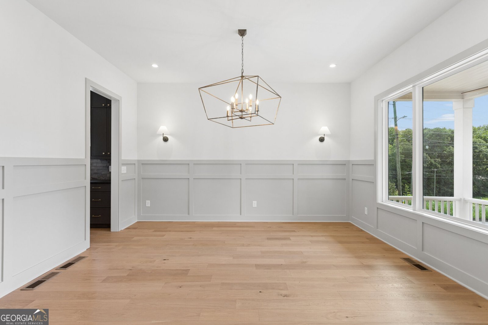 2467 Edwards Drive Atlanta - Photo 8