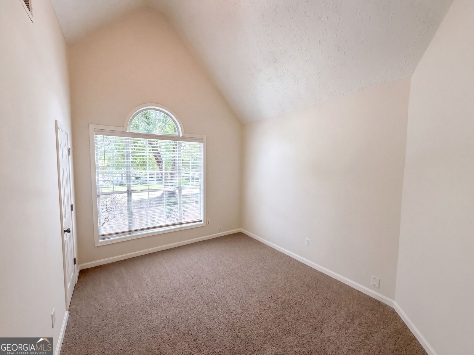 3870 Cherry Ridge Walk Suwanee - Photo 13