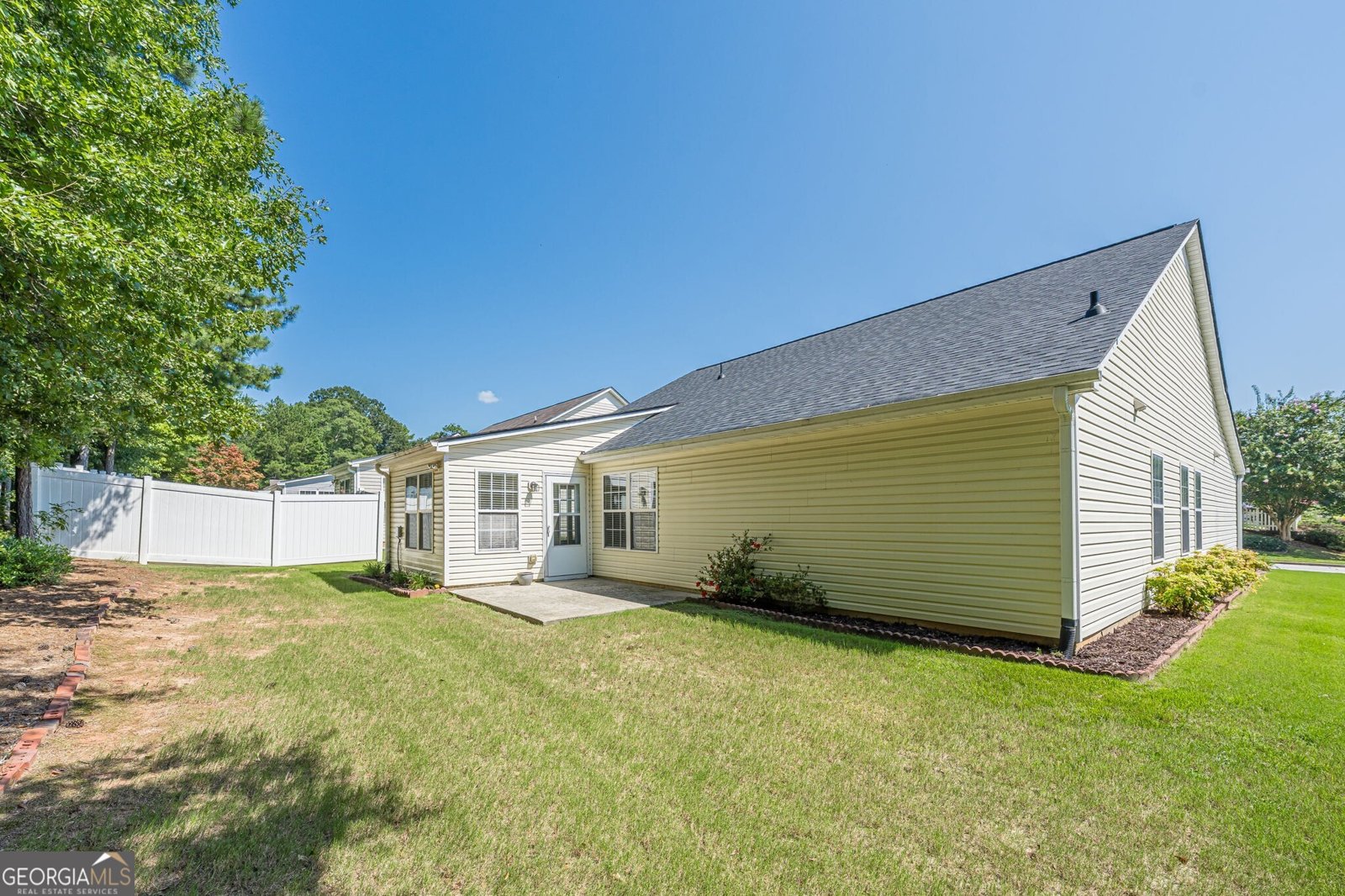 912 Village View Circle Loganville - Photo 37