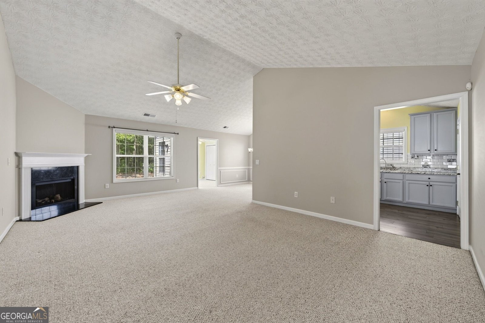 912 Village View Circle Loganville - Photo 9