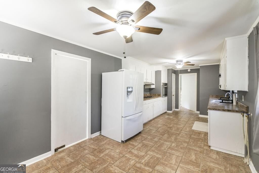 4404 Fairfax Drive Macon - Photo 10