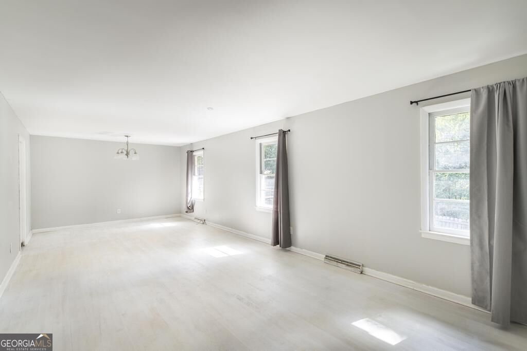4404 Fairfax Drive Macon - Photo 8