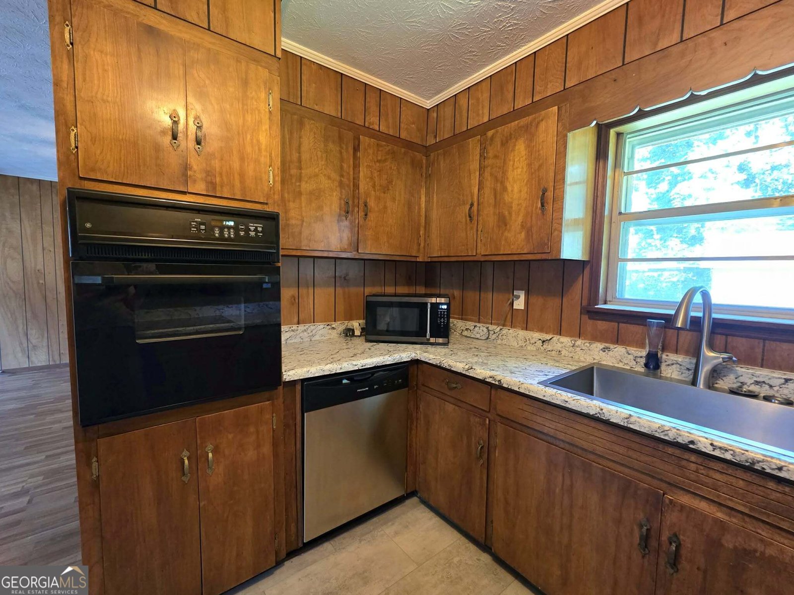 211 Wheeless Road Thomaston - Photo 9