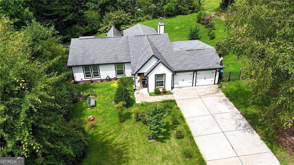 2722 Inverloch Circle Duluth - main photo
