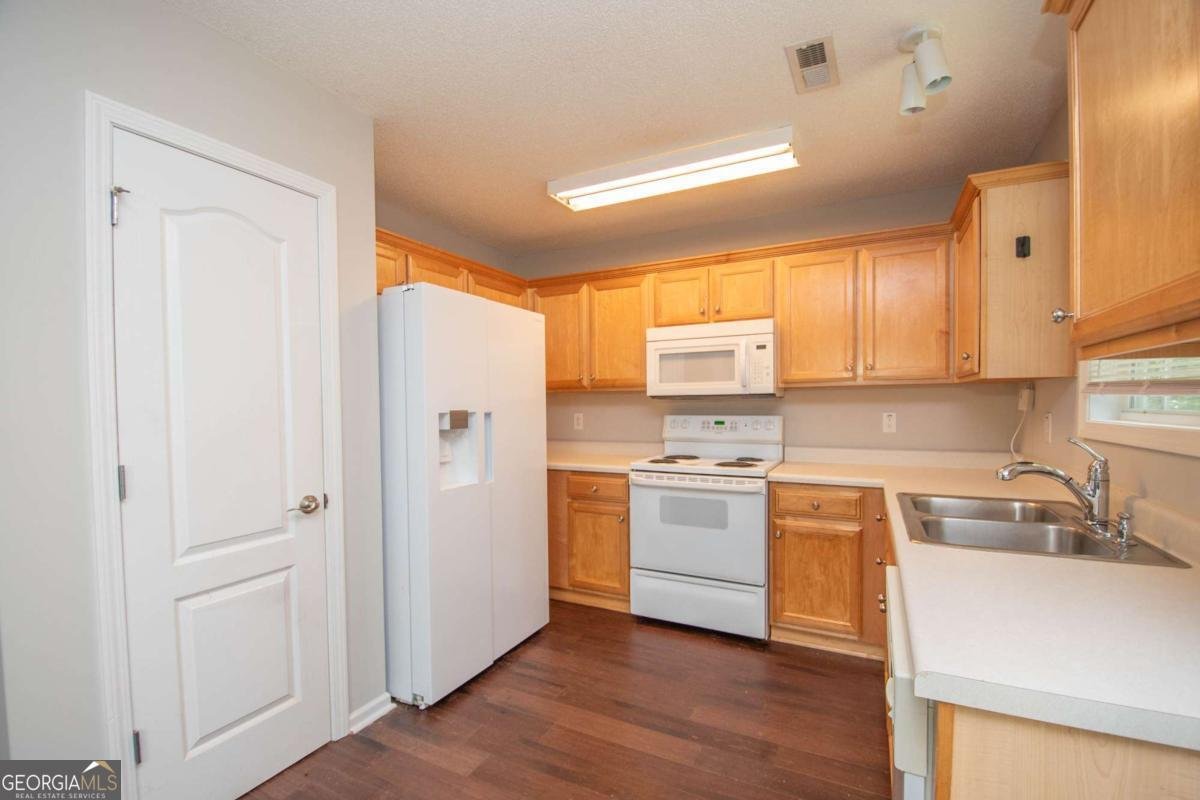 10 Walton Woods Court Newnan - Photo 10