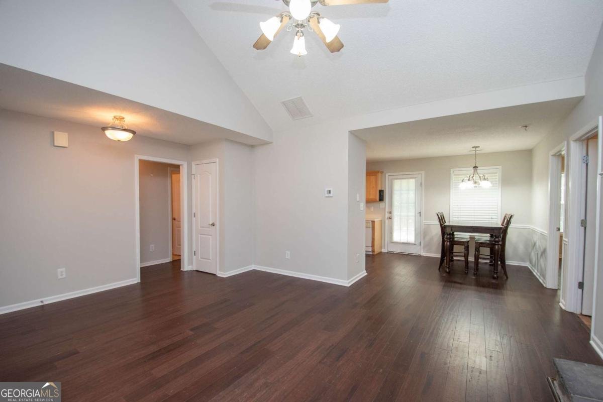 10 Walton Woods Court Newnan - Photo 7
