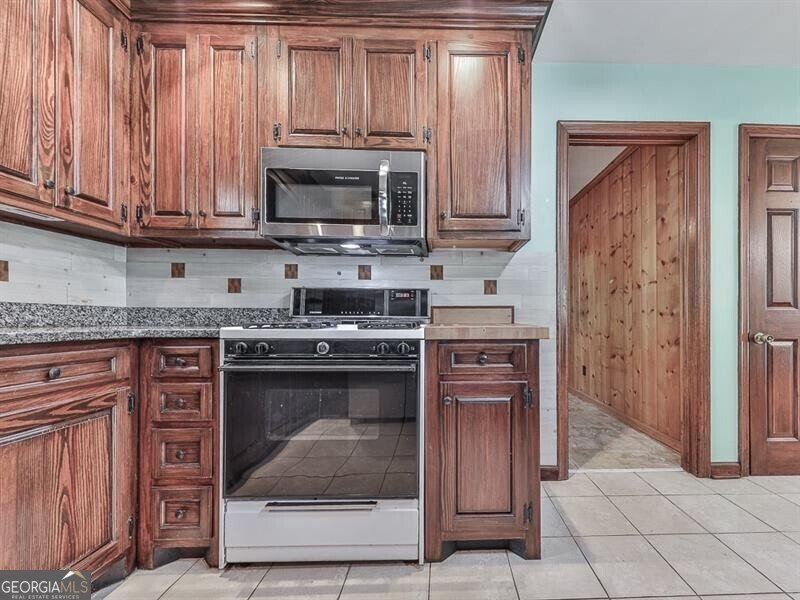 291 Sourwood Drive Marietta - Photo 12